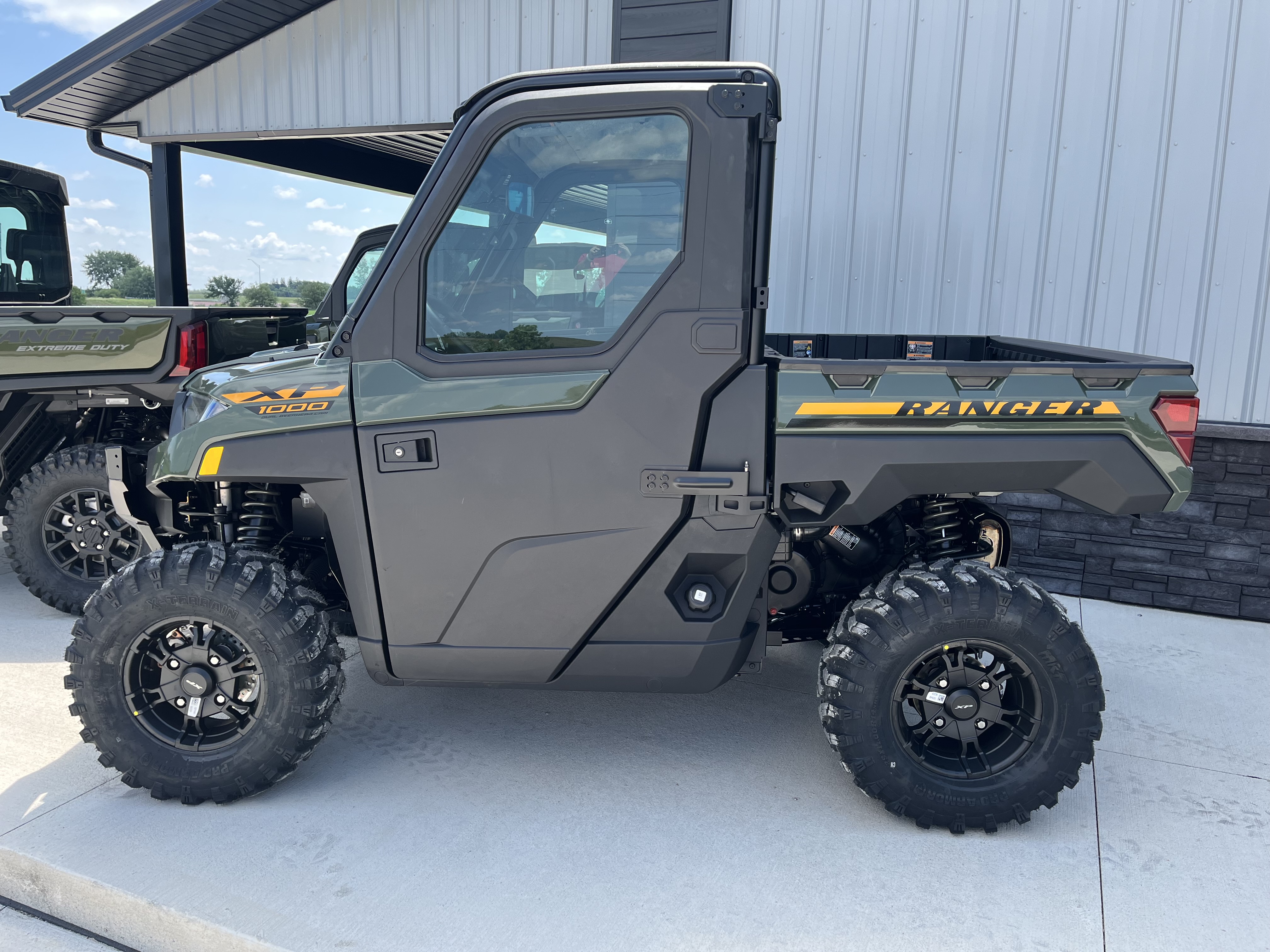 2027 Polaris RANGER XP 1000 NorthStar Ultimate Side x Side