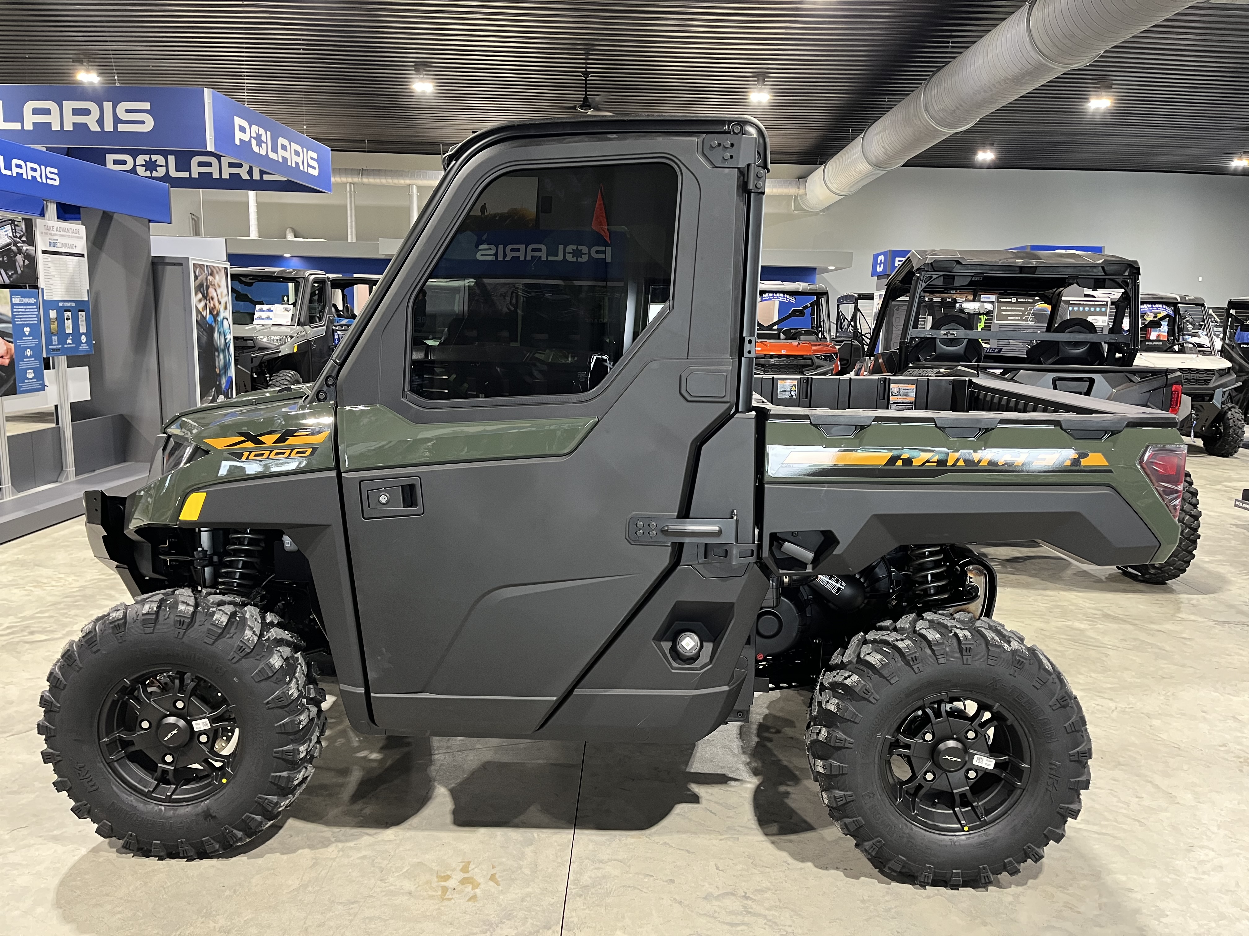2027 Polaris RANGER XP 1000 NorthStar Ultimate Side x Side