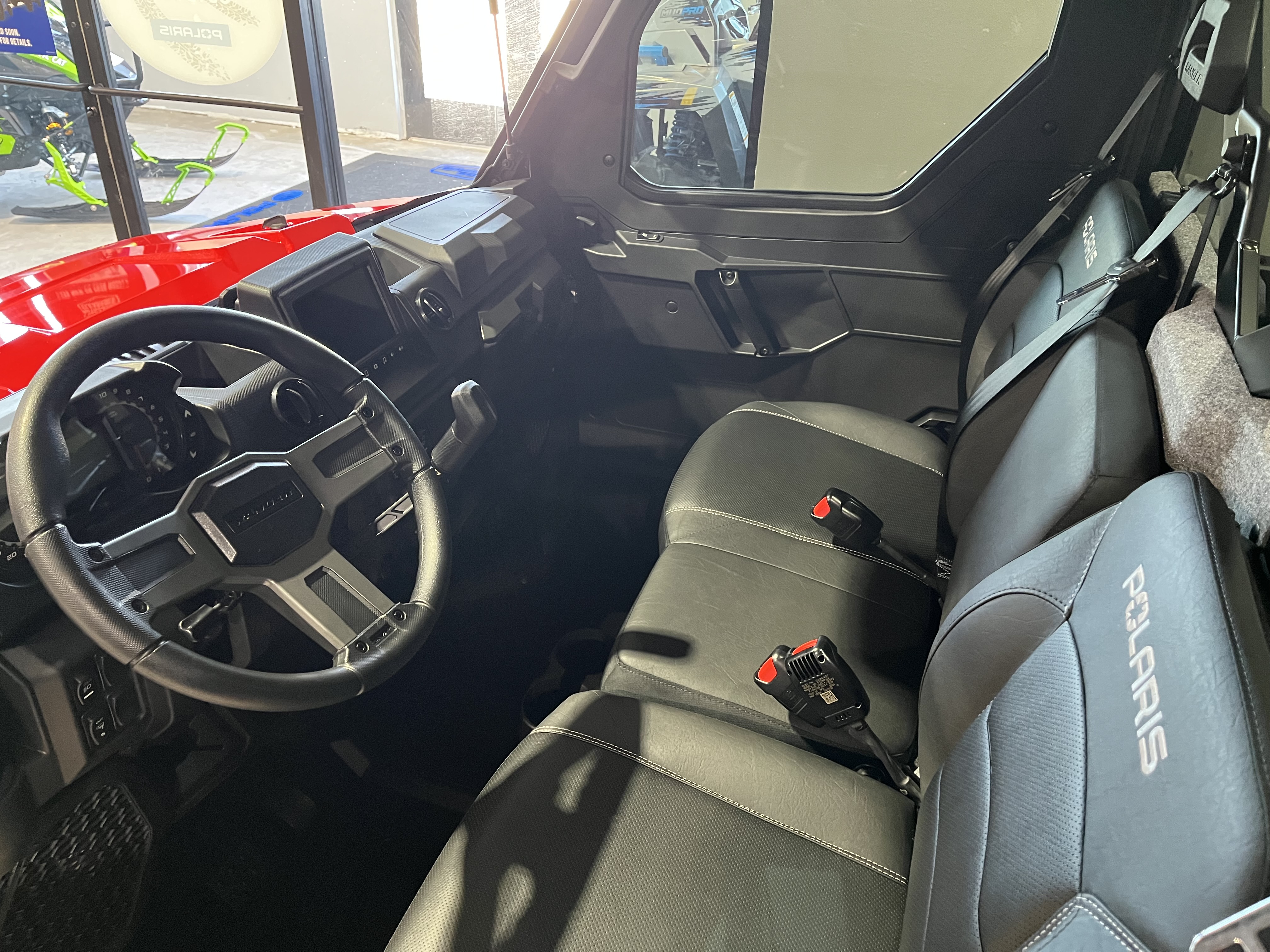2027 Polaris RANGER XP 1000 NorthStar Ultimate Side x Side